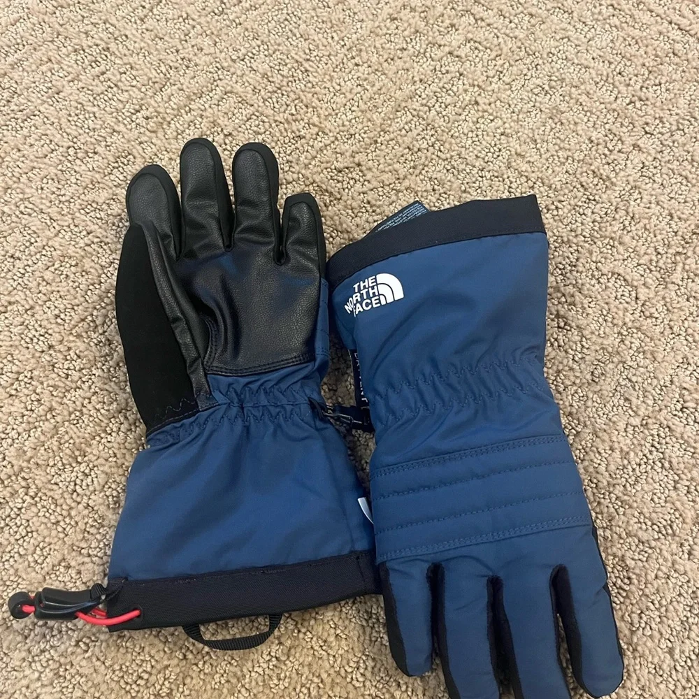 New The North Face Kids Montana ski gloves M